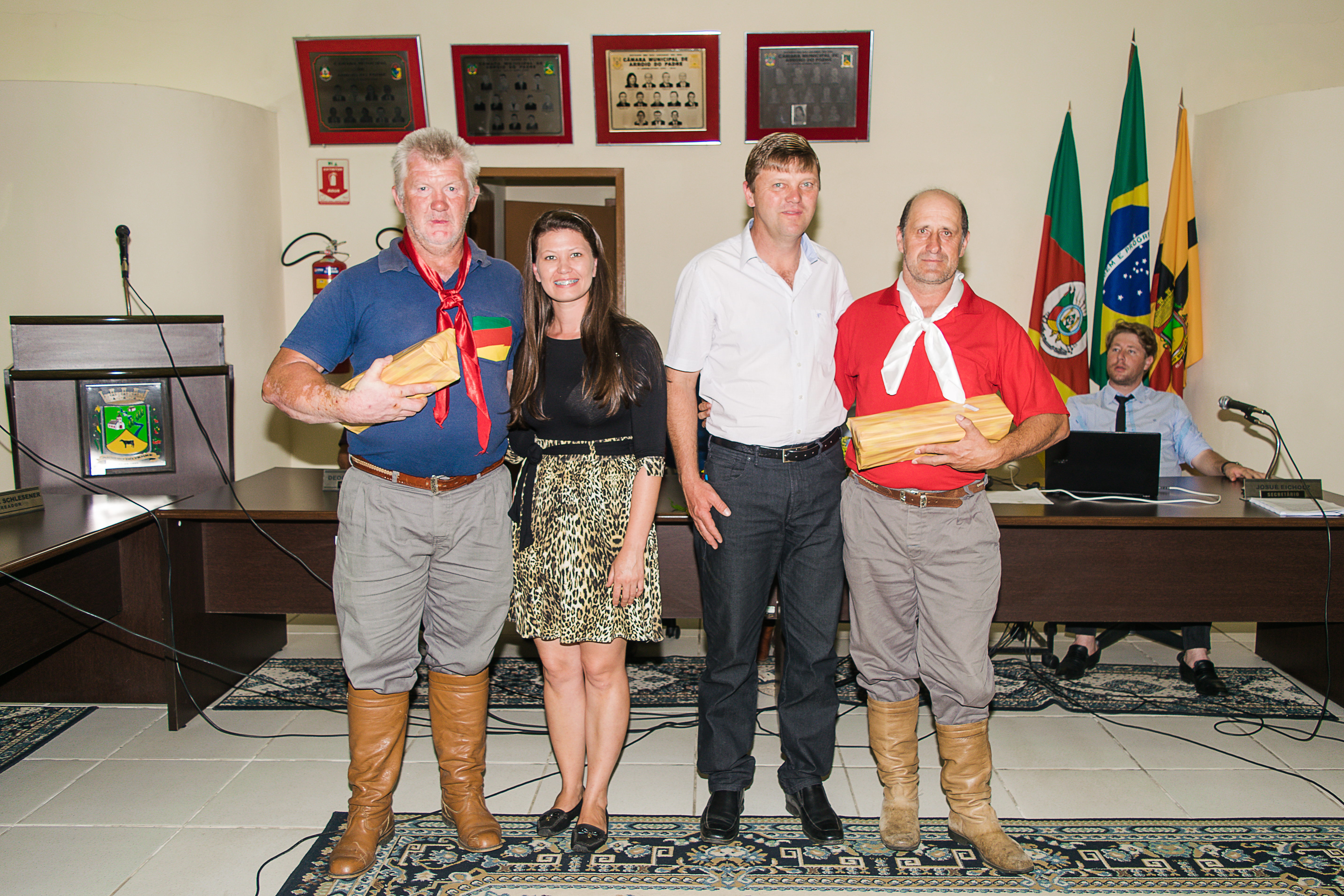 Câmara de Vereadores realizou Sessão Solene alusiva à Revolução Farroupilha