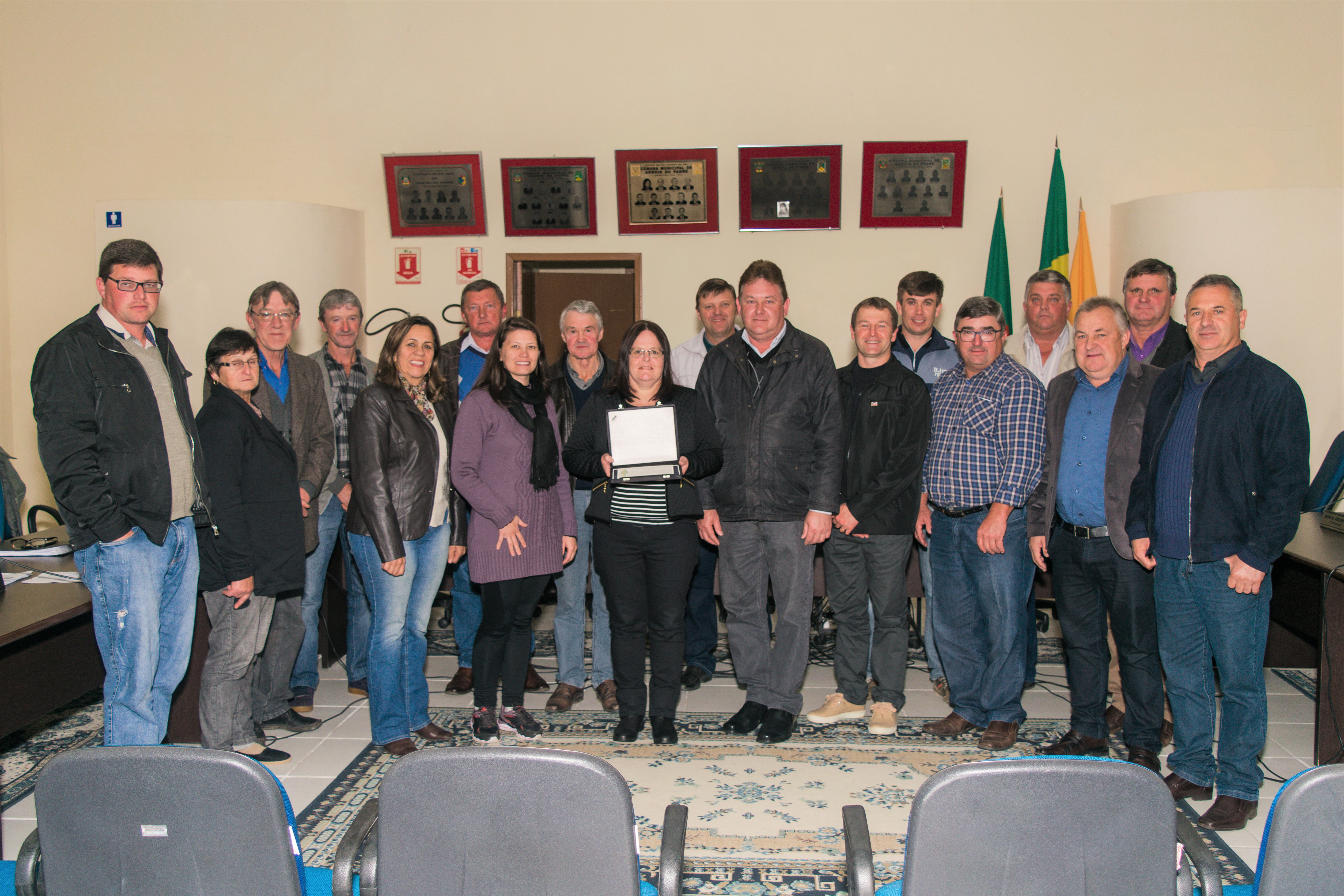 Câmara realiza homenagem à Rádio Comunitária Germânica